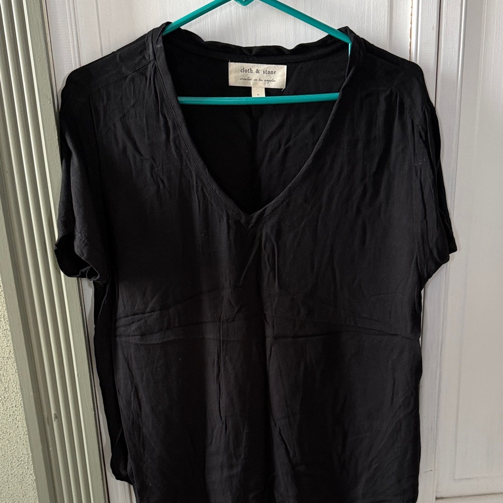 cloth & stone Black V-Neck Short Sleeve Tee